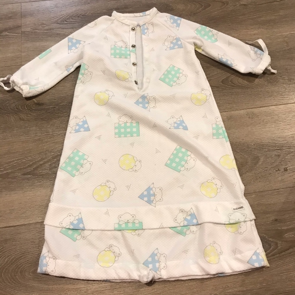 🌟8 for $20🌟 Unisex Baby Medium Sleep Sack/Gown
